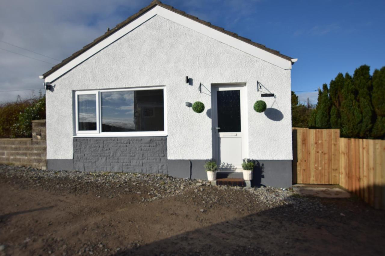 1 Bedroom Holiday Let In The Heart Of West Wales Carmarthen Buitenkant foto
